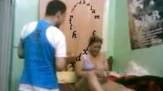 مشهد سفاح محارم عربي حقيقي: أخ يضاجع أخته بلا توقف