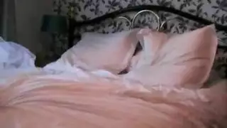 هل تحب المتعة الذاتية؟ انفجار منيك هو مفتاح بقائها