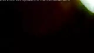 ميلف شعراء حمراء وقحة تبتلع الحمولة في مشهد خيانة قاسي