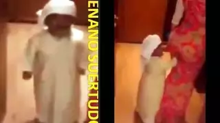 رجال قزم يمارس الجنس