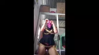 جلسة عاهرة منزلية: مضايقة مقنعة، رقص شرقي، ووضعية كلب مكثفة