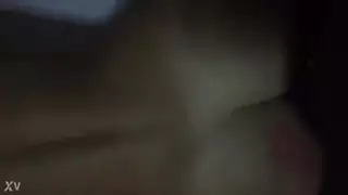 شقراء تُضاجع بلا وعي بواسطة قضيب أسود كبير