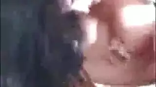 ١ جنس صريح مع صدر كبير في وضعية متطرفة